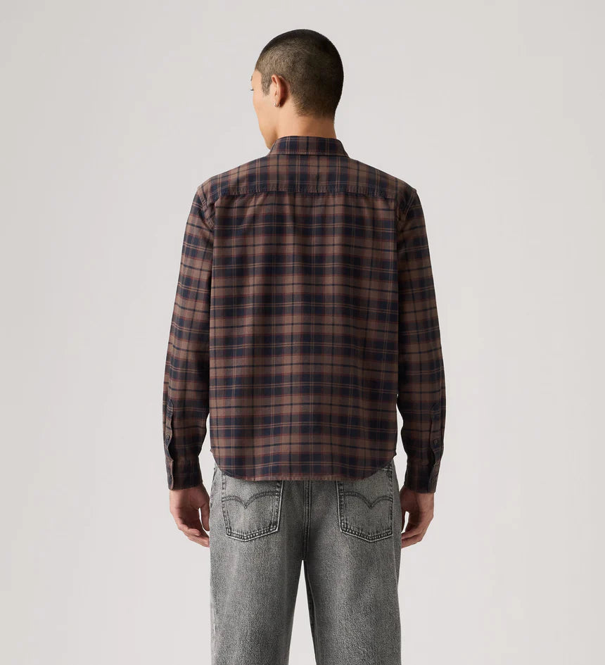 LEVI'S AUTHENTIC BUTTON DOWN CHOCOLATE PLAID