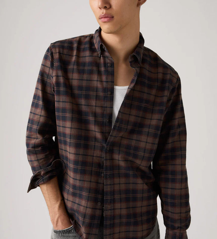 LEVI'S AUTHENTIC BUTTON DOWN CHOCOLATE PLAID
