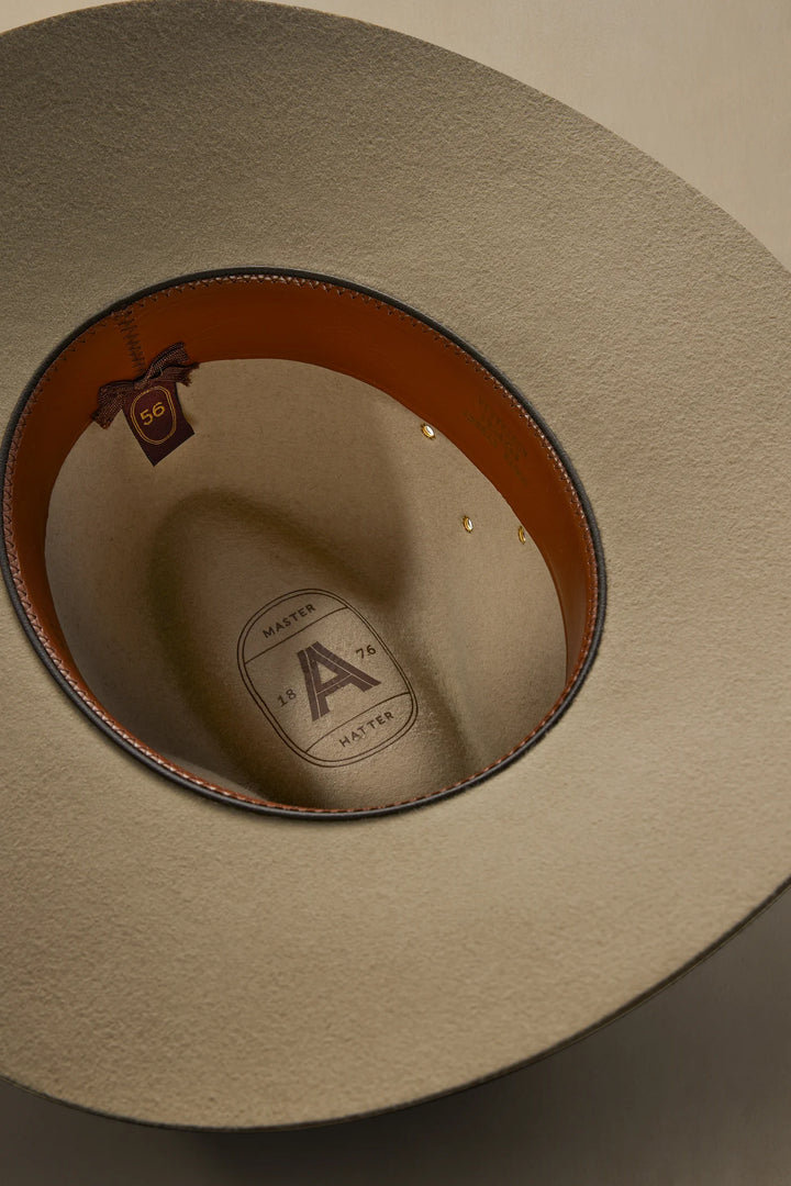 AKUBRA RIVERINA
