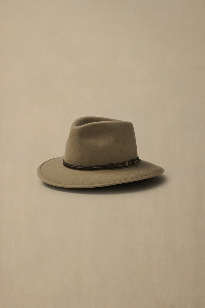 AKUBRA TRAVELLER