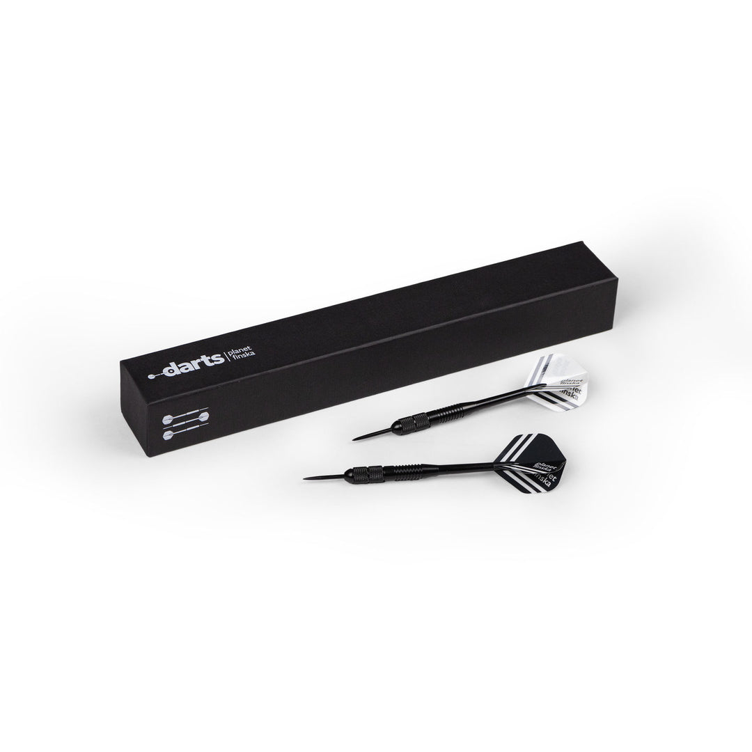 FINSKA PREMIUM DARTS SET WITH SURROUND