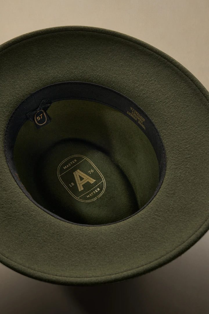AKUBRA TRAVELLER