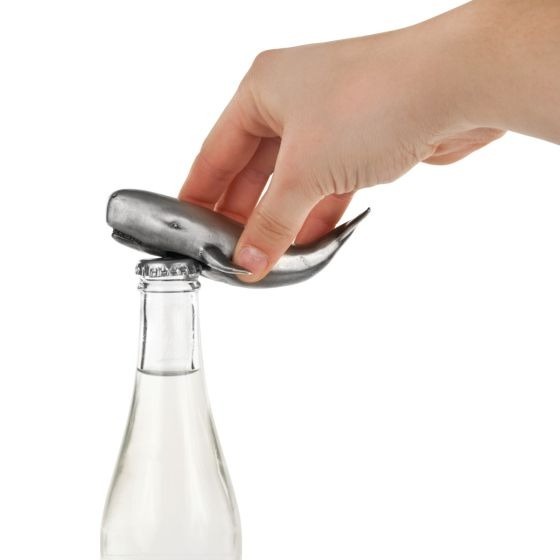 TWINE MOBY WHALE BOTTLE OPENER