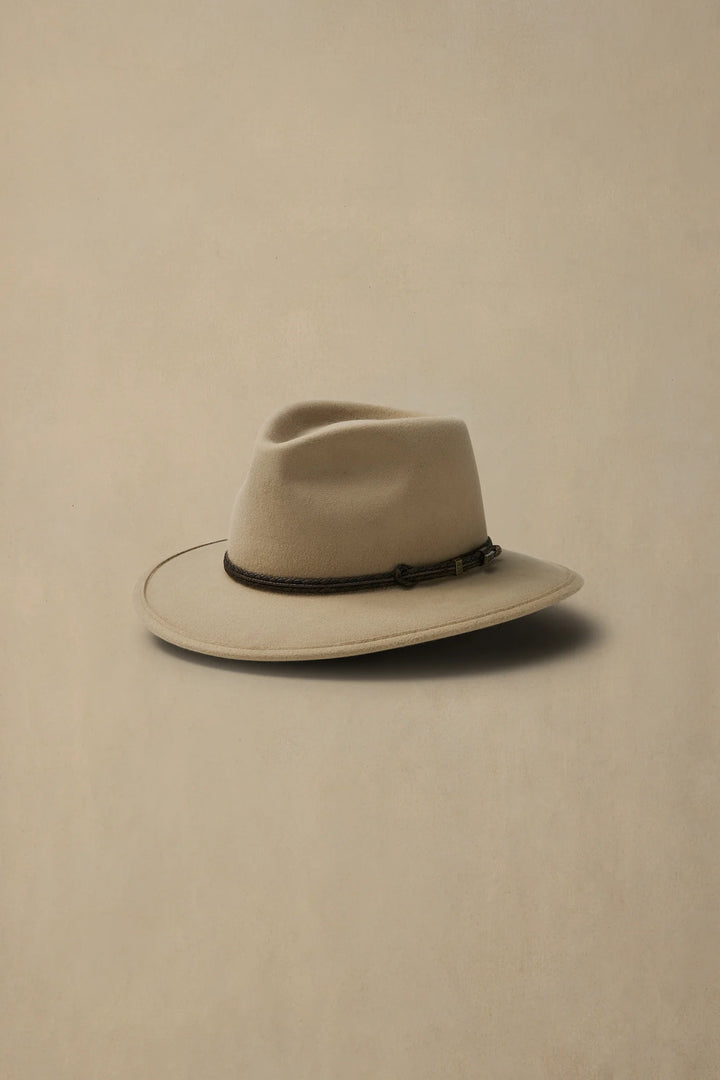 AKUBRA TRAVELLER