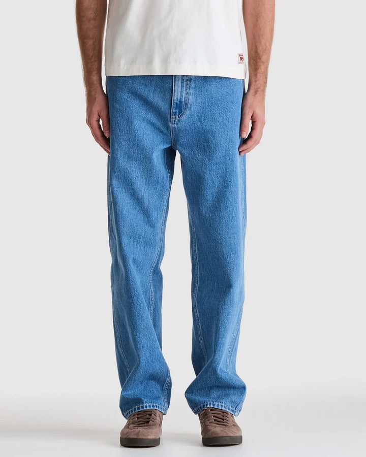 WRANGLER SLACKER JEAN KALAHARI FADE *ONLINE ONLY*