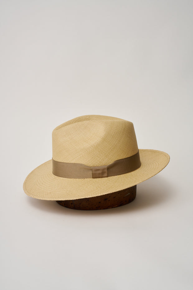 CAMILO CLASSIC PANAMA HAT SANDY TAUPE