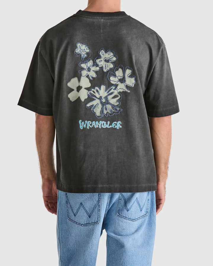 WRANGLER BOXCAR TSHIRT - FLORAL FADE