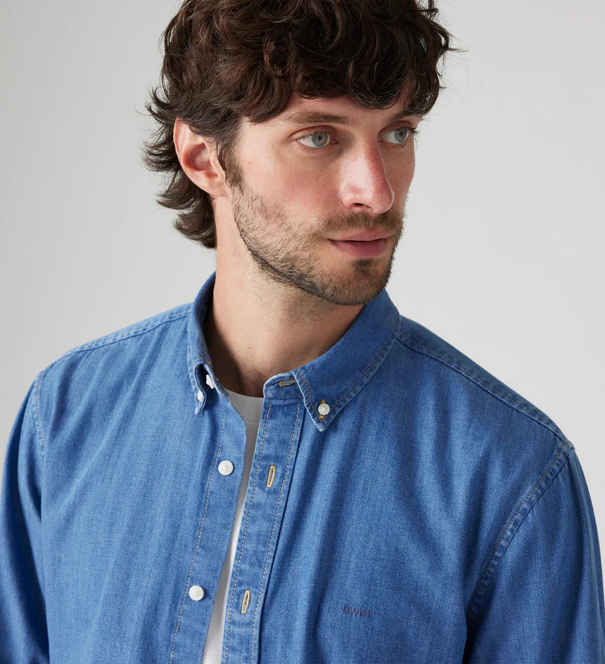 LEVI'S AUTHENTIC BUTTON DOWN WOODROW MID WASH