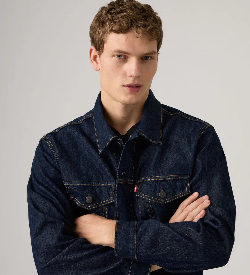 LEVI'S RELAXED FIT TRUCKER JACKET
